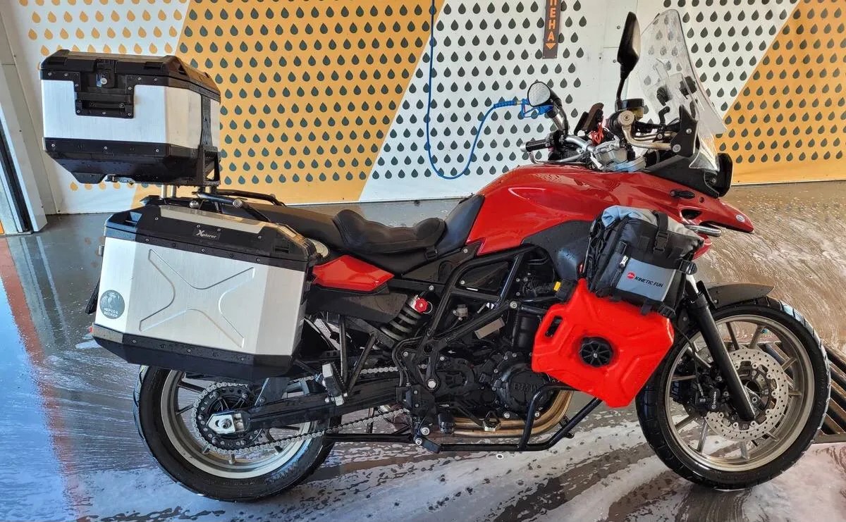 Купить мотоцикл BMW F 700 GS